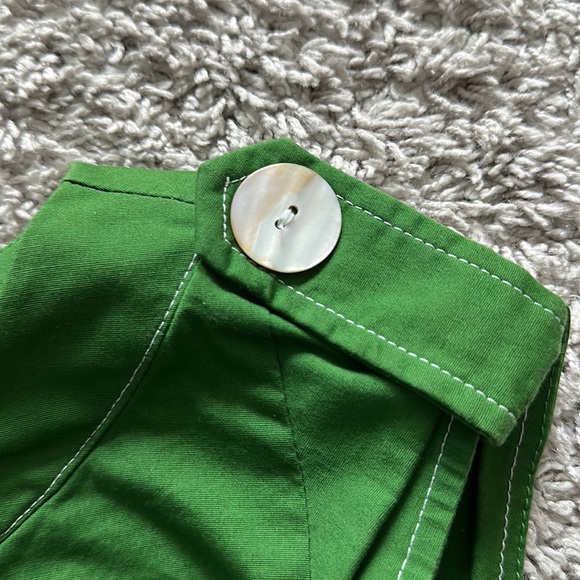 Teeze Me green size 9 cap sleeve dress (Sleeveless). Very stretchy. With pockets - Picture 2 of 5